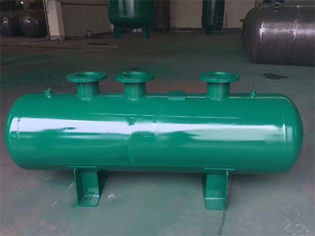 高淳高淳高淳蒸汽分气缸1.jpeg